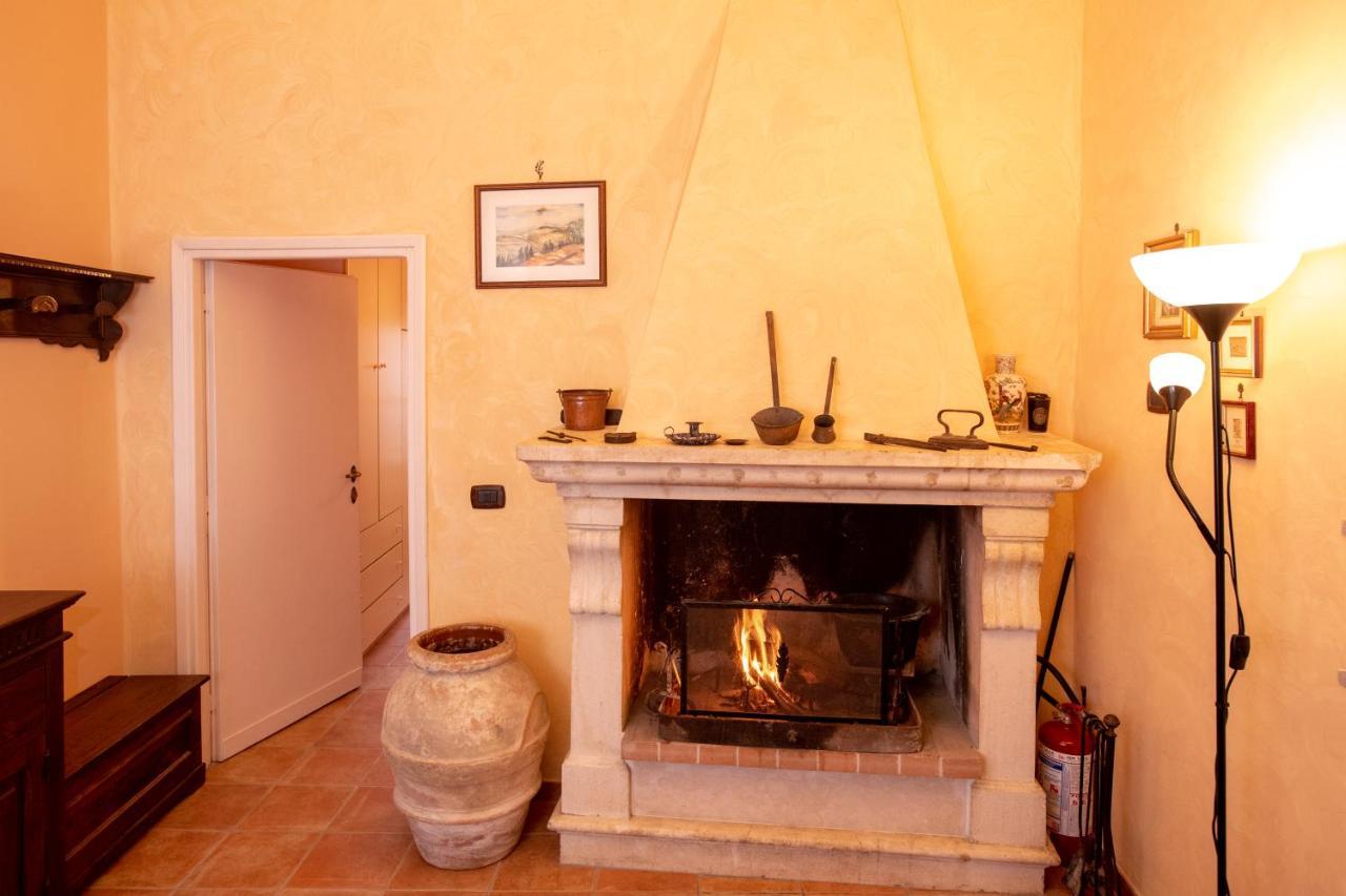 Relax Nell' Antico Borgo Villa Casperia Luaran gambar