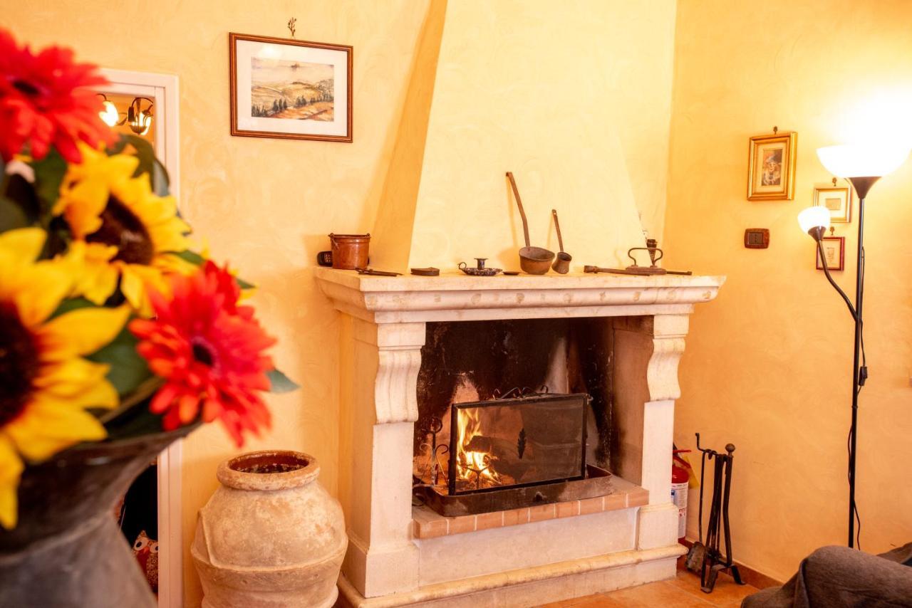 Relax Nell' Antico Borgo Villa Casperia Luaran gambar